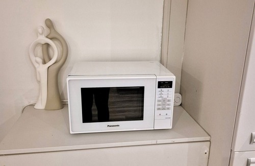 Brighton City Centre Apartment | Brighton Hub: Stylish retreat in the heart of the city, central to it all