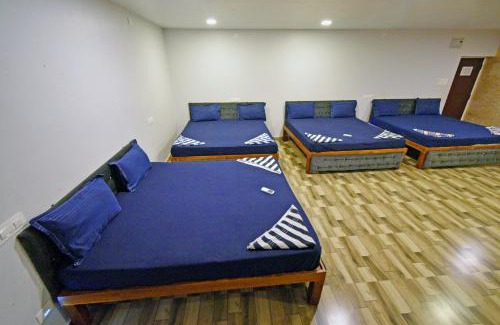 Bommayapalayam Hotel | Brindavanam Resort