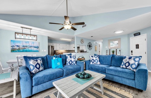Destin Condo | Bring Your Boat To Destin Sands 402 Close To The Beach