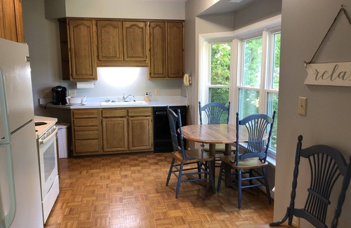 Bracey House | Bring your friends and family together at Lake Gaston 6BR/4B- Kayaks Included