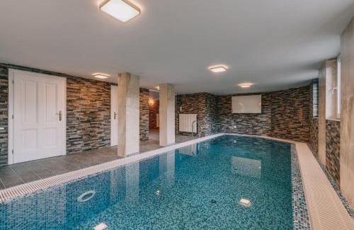 Balatonlelle Villa | Bringa Villa