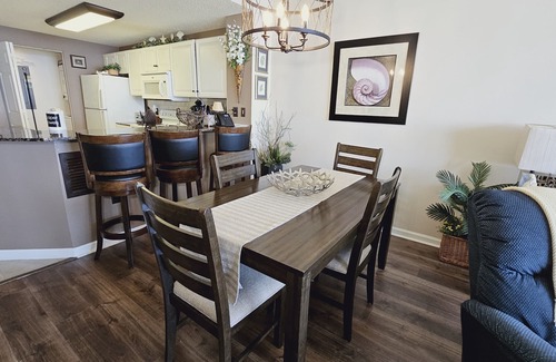 Fort Morgan Condo | Bristol 1405 Beach Club-Direct Gulf View-Right On The Beach-Pool/Hot Tub-WiFi!
