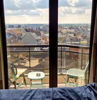Blankenberge Apartment | Bristol Palace Seaview 7e verdieping, 30 meter van strand