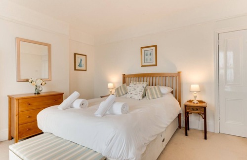 Seaton Apartment | Brixham View - Two Bedroom Apartment, Sleeps 4