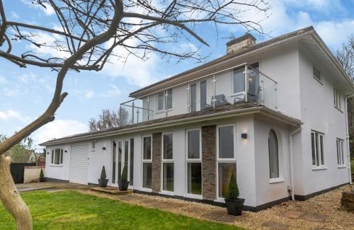 Galmpton House | Broadsands