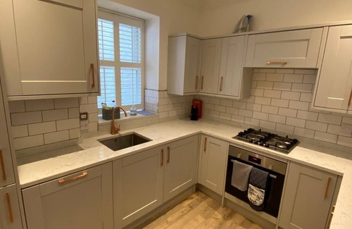 Broadstairs Apartment | Broadstairs Apartment With Sea Views
