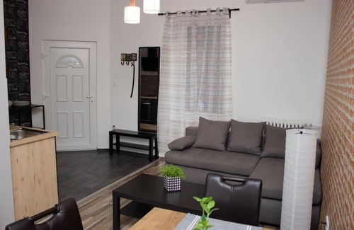 Debrecen Apartment | Broadway Apartments B2