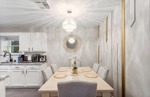 Broken Arrow House | Broken Arrow Luxury: New Remodel