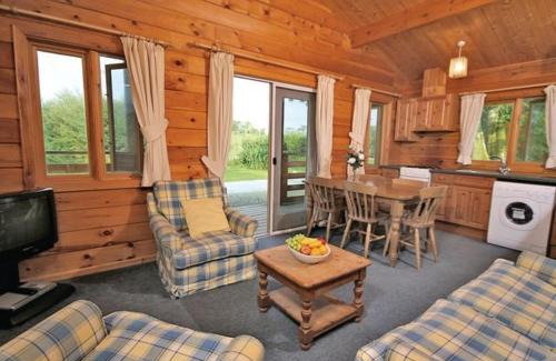 Criccieth Resort | Bron Eifion Lodges