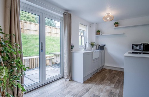 St Brides House | Brook Cottage - 2 Bedroom Cottage - Dale