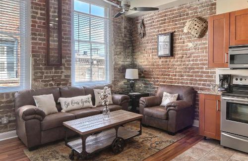 Historic District - North Apartment | Broughton Hideaway