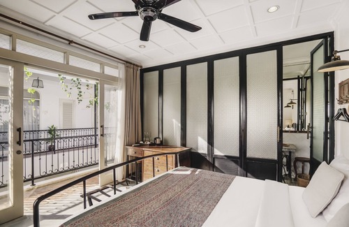 Batubelig Hotel | Brown Feather Hotel