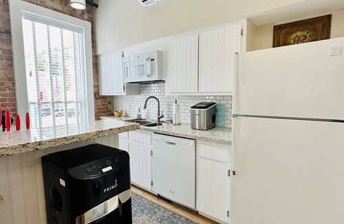 Bisbee Hotel | Brownstone Loft Suite-Historic Building in the Heart of Historic Downtown Bisbee