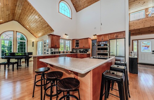 Northern Bruce Peninsula House | Bruce Peninsula Forest Escape on 16 acres w/Pickleball Court!