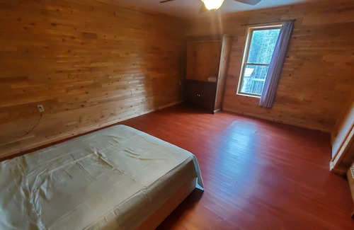 Tobermory Cottage | Bruce's Lodge, Tobermory, for Large Groups