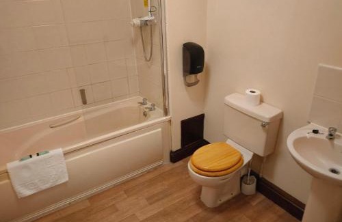 Saltash Hotel | Brunel Inn