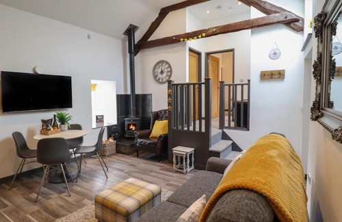 Llanegryn House | Bryn Eglwys Barn