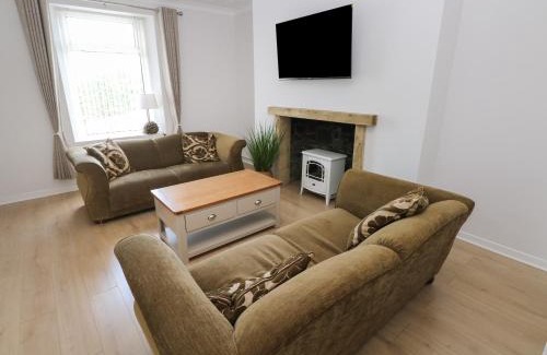 Burry Port House | Brynawel
