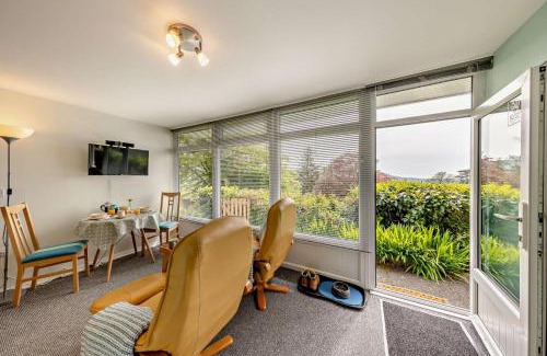 Bryn-crug House | Bryncrug Hidden Gem