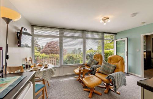 Bryn-crug House | Bryncrug Hidden Gem