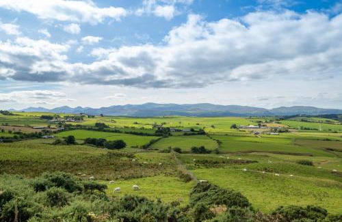 Gwynedd- Snowdonia House | Bryniau Pair Ucha Cottage
