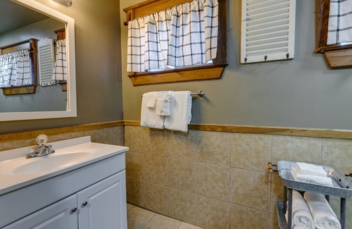 Bryson City Cabin | Bryson City Vacation Rental w/ Pool & Hot Tub!