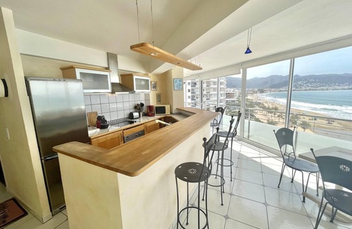 Santa Margarida Apartment | BSA. Wonderful sea view in front of the beach