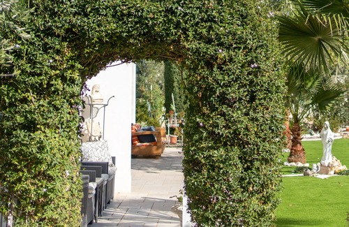 Bisceglie House | Bubbles View