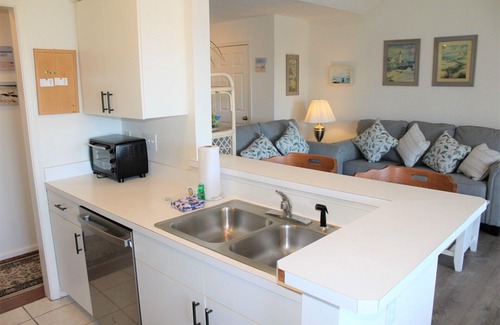 Manteo Condo | Buccaneer Village 531 | Newly REMODELED | Canal Front View