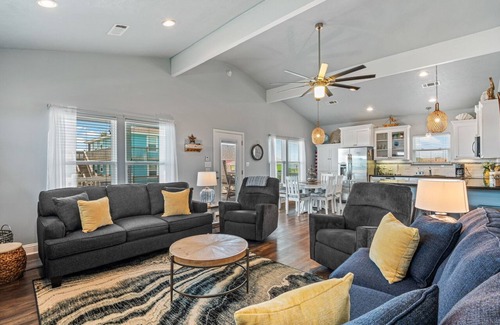 Port Bolivar House | BUCKET LIST BUNGELOW - Cute beach house in a quiet area!