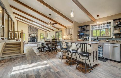 Monument House | Buckskin Hideaway Hiking & Biking Trails BBQ