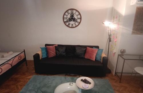 Ujlipotvaros Apartment | Budapest A+ Apartment