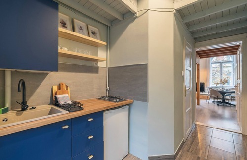 Erzsebetvaros Apartment | Budapest Bliss: Gracious Retreat