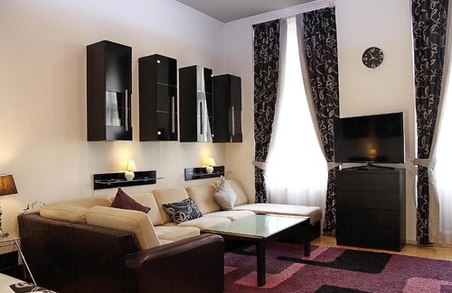 Belso-Ferencvaros Apartment | Budapest Center Apartments-Tomy