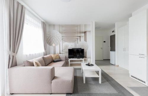 Corvin negyed Apartment | BUDAPEST DOWNTOWN RESIDENCES LEO - AC, ELEVATOR, TERRACE