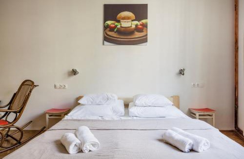 Corvin negyed Apartment | BudapeStayz - Baross Apartments