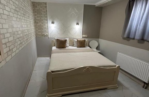 Lviv City Center Hotel | Budget Family Hotel