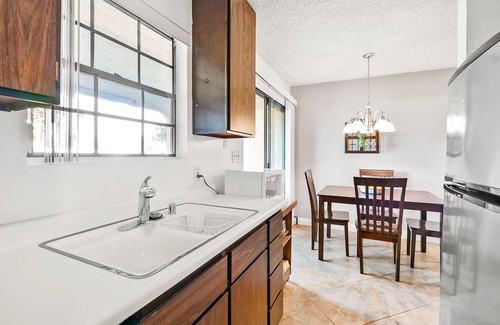 Palm Springs Condo | Budget-friendly - South Palm Springs Golf and Tennis Club Condo