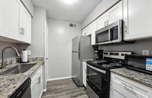 Southridge Apartment | Budget-Friendly21Bd Apartment I Free Parking