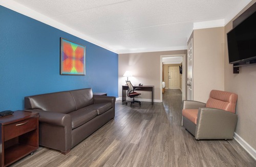 Marietta Hotel | Budget Inn & Suite Atlanta Marietta Stadium