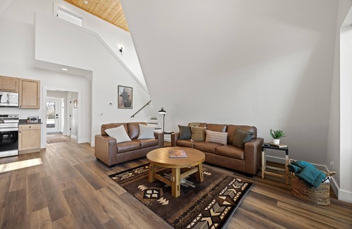Chattanooga Valley Cabin | Buffalo Bluff | Rustic A-frame Cabin | Bluff Mtn Views!