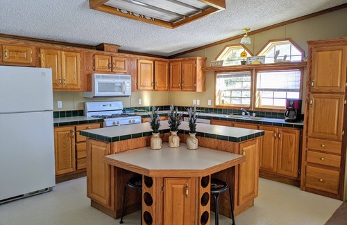 Agency Village Cabin | Buffalo Bungalow, Lake Front Cabin with Dock