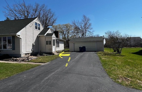 Williamsville House | Buffalo Niagara Falls Airport Best Area