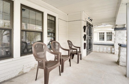Buffalo Apartment | Buffalo Vacation Rental about 20 Mi to Niagara Falls!