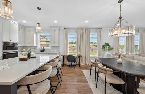 Buford House | Buford Beauty - Stay for 10