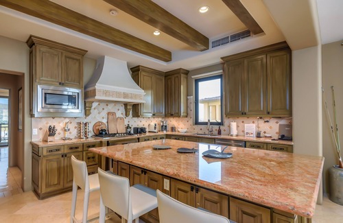 El Medano Ejidal Condo | Building #4, 5th Floor, 3-Bedroom Residence! Spectacular views!
