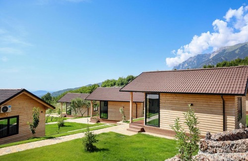 Albania Resort | Bujtina Kapinova