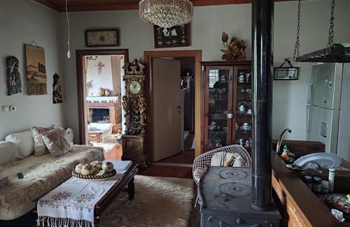 Korce House | Bujtina Meraja