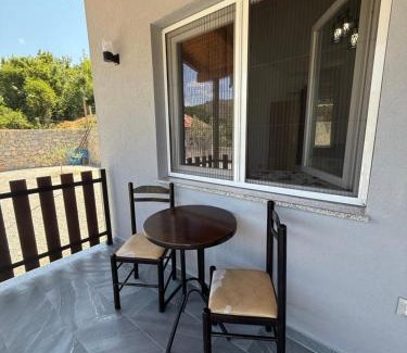 Sakës Apartment | Bujtina4A Rrenc