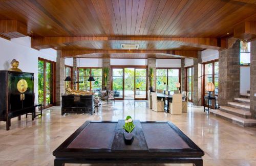 Samplangan Villa | Bukit Naga Villa